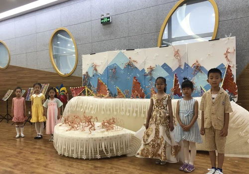 在陽光下成長 豐臺區(qū)少年宮幼兒藝術(shù)培訓部美術(shù)專業(yè)畫集發(fā)布會圓滿舉行